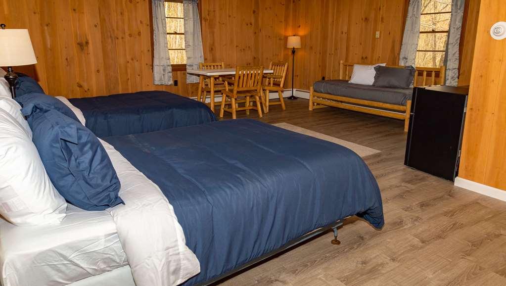 North Creek Lodge At Gore Mountain Bakers Mills Room photo